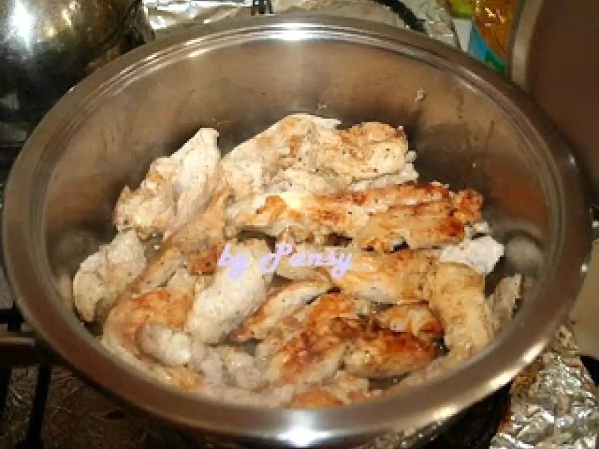 Pui cu ciuperci si sos de mustar - poza 3