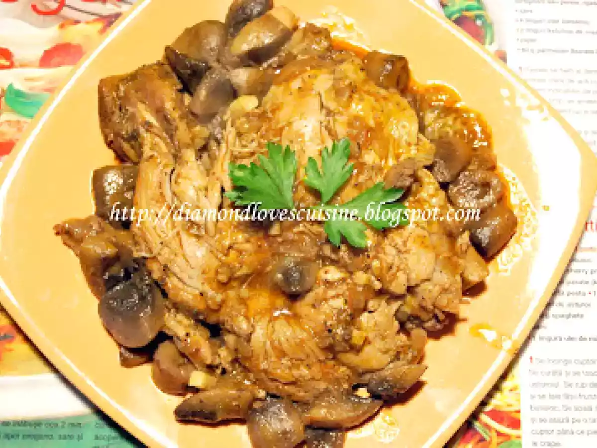 Pui cu ciuperci - tocanita - poza 2