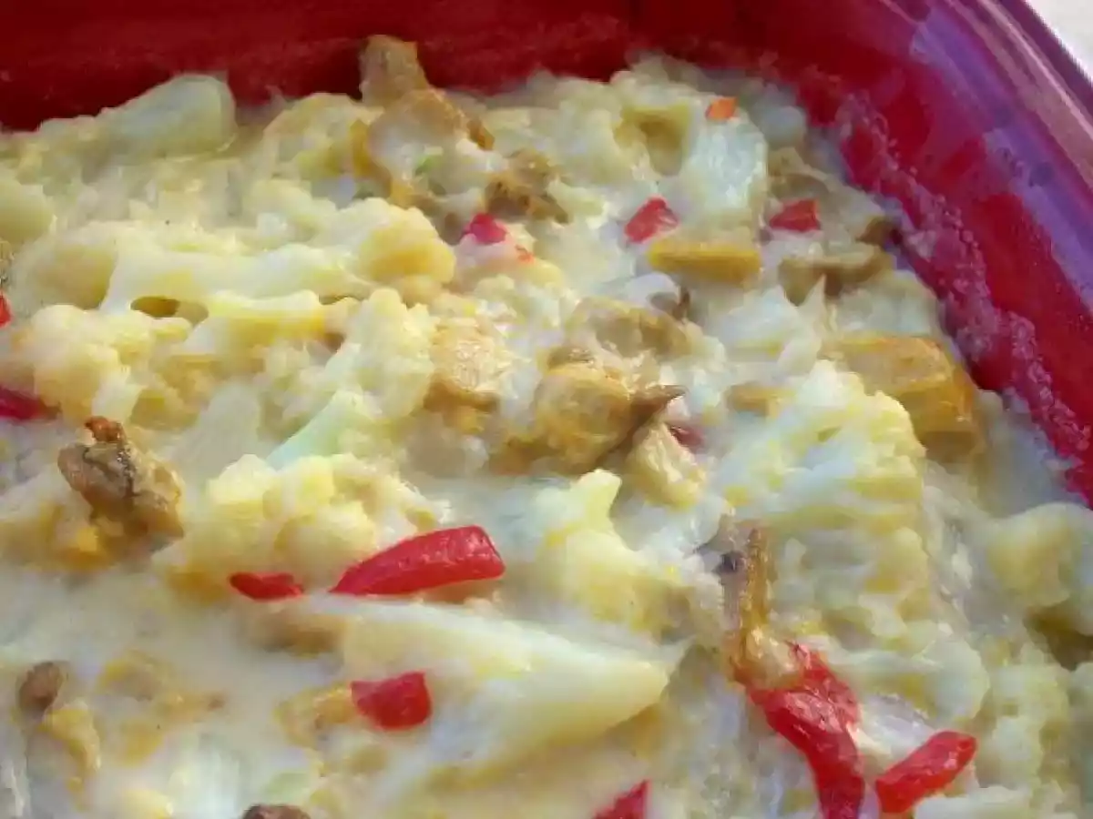 Pui cu conopida la cuptor