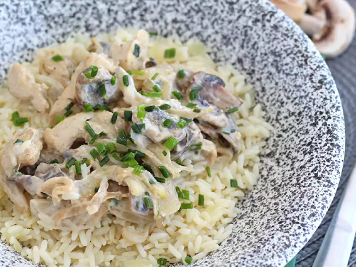 Pui cu smantana si ciuperci - Petitchef - poza 2