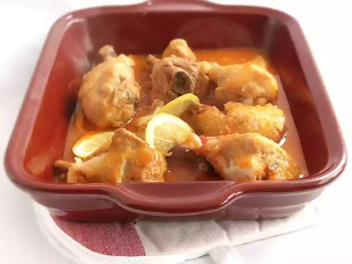 Pui cu sos de morcov si ceapa