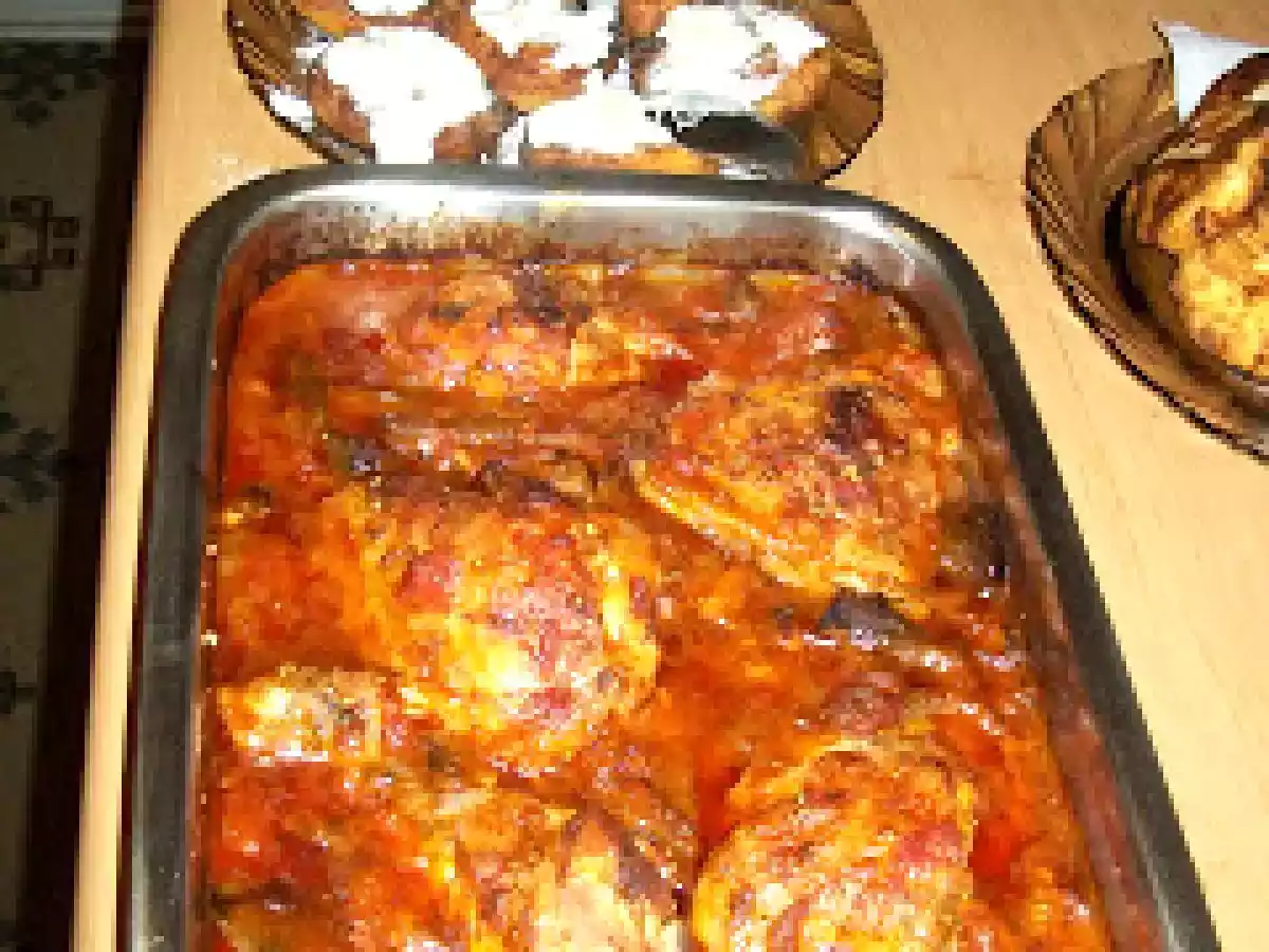 PUI CU SOS DE ROSII SI USTUROI