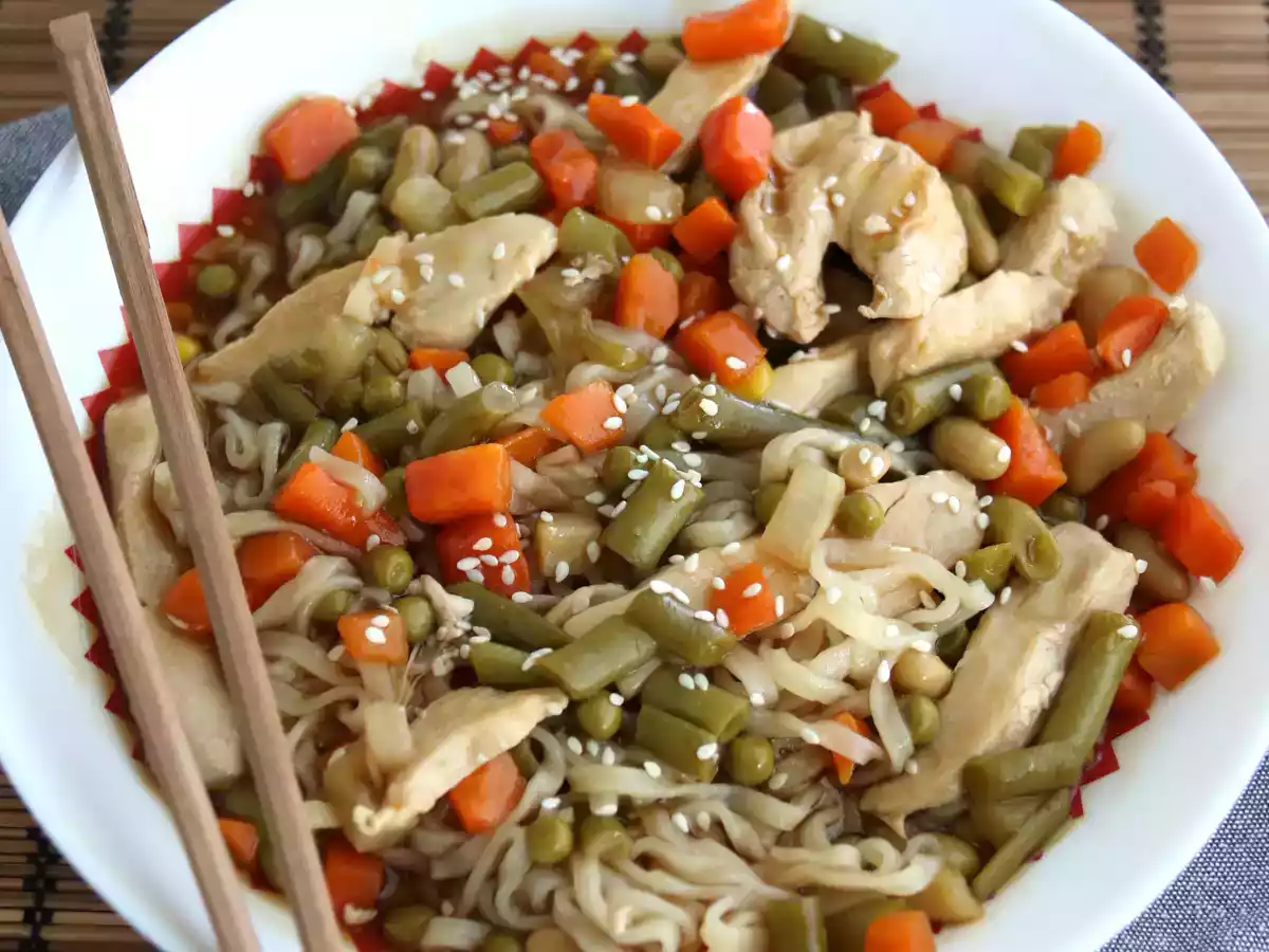 Pui cu taitei (expres) - poza 2