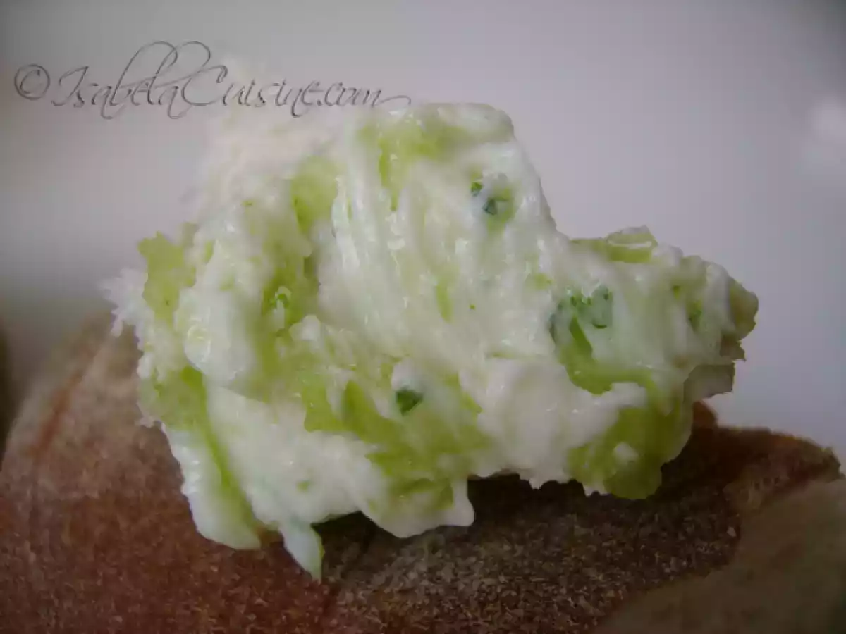 Pui cu unt aromatizat - poza 3