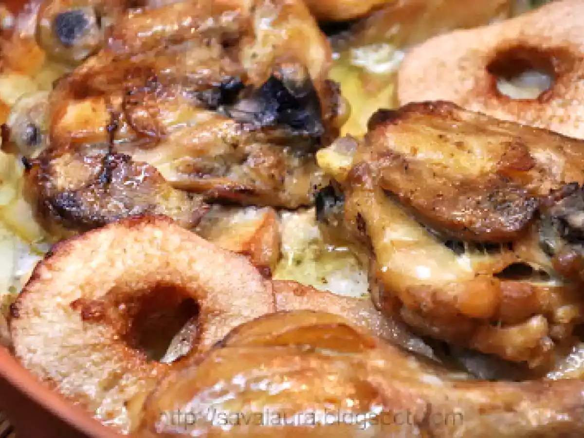 Pui la cuptor cu gutui