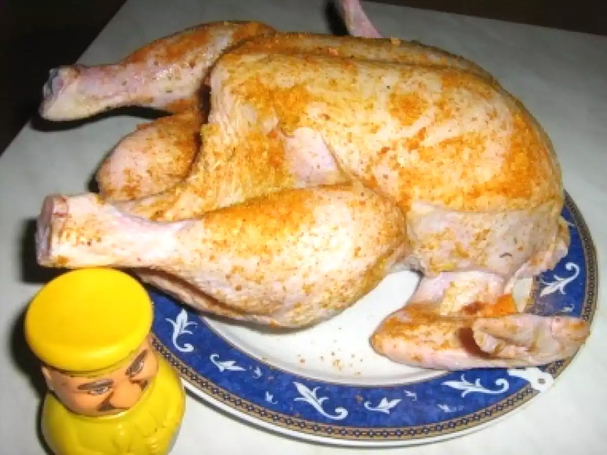 Pui pe sticla cu cartofi si mujdei - poza 3