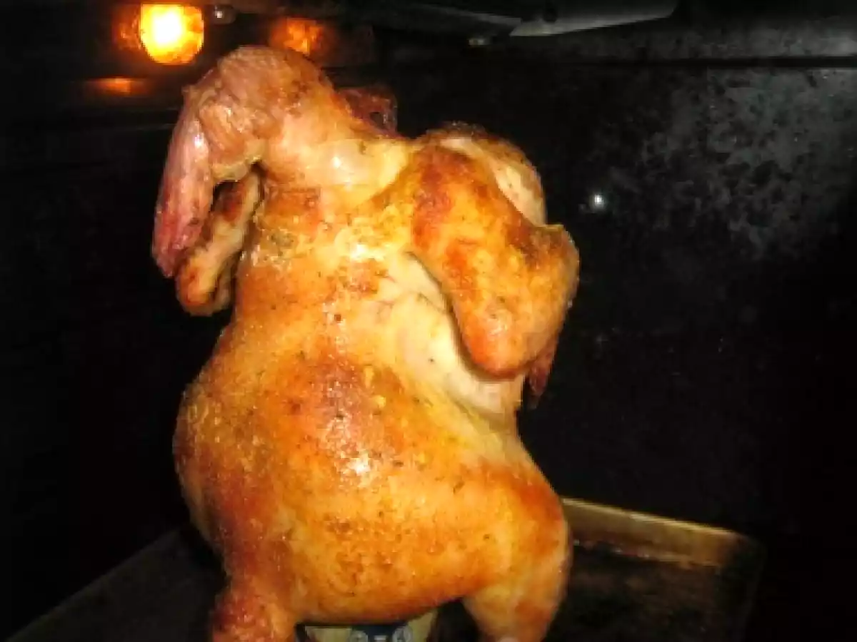 Pui pe sticla cu cartofi si mujdei - poza 7