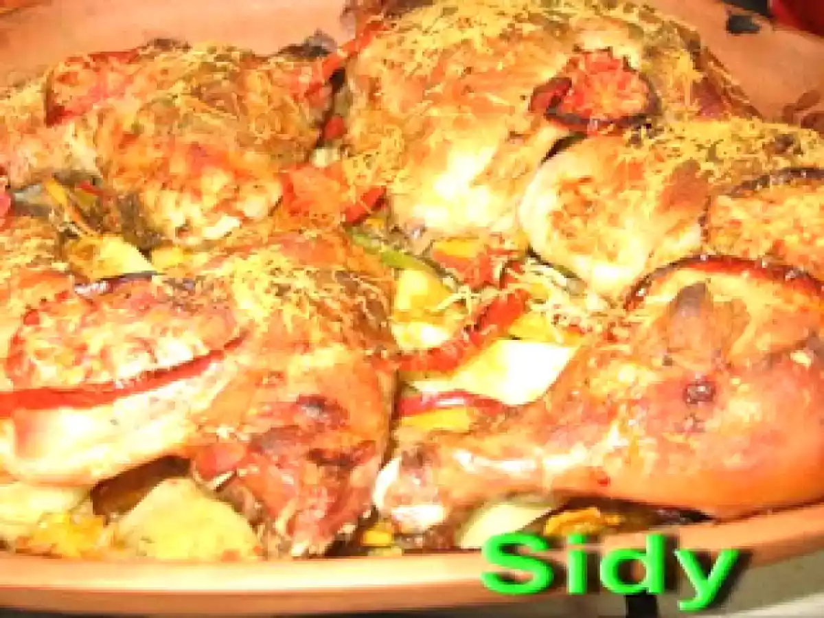 Pui rustic cu cartofi la vas roman