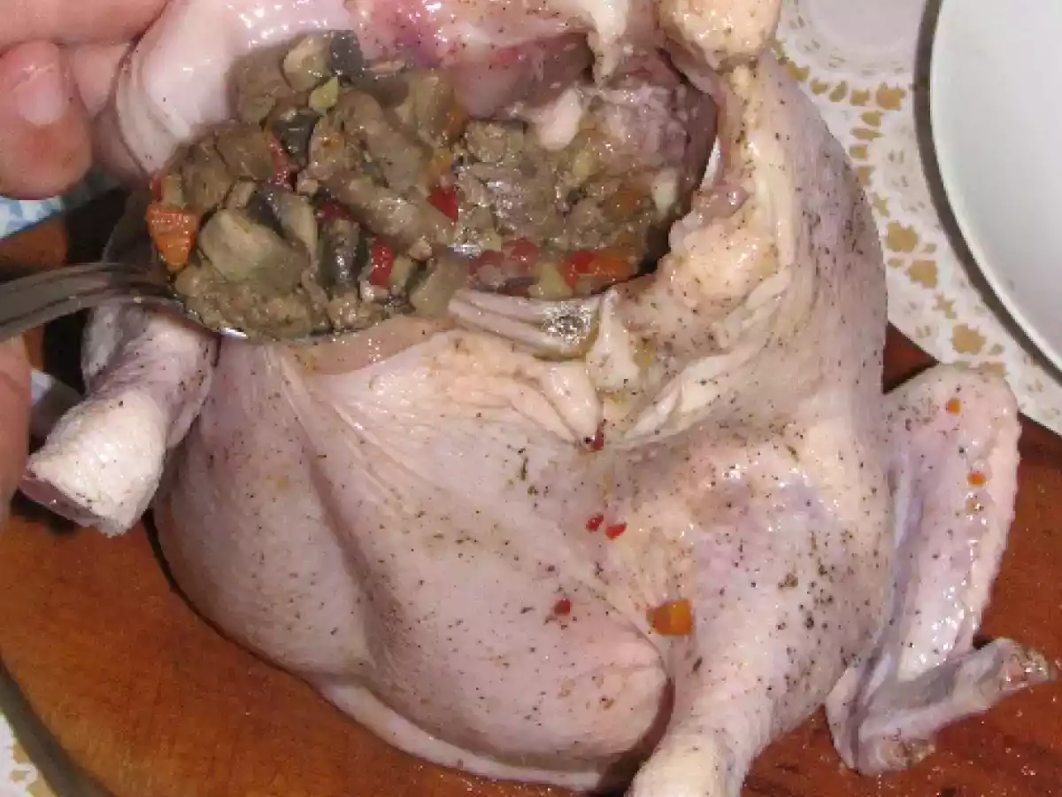 Pui umplut pe pilaf cu ficatei - poza 9
