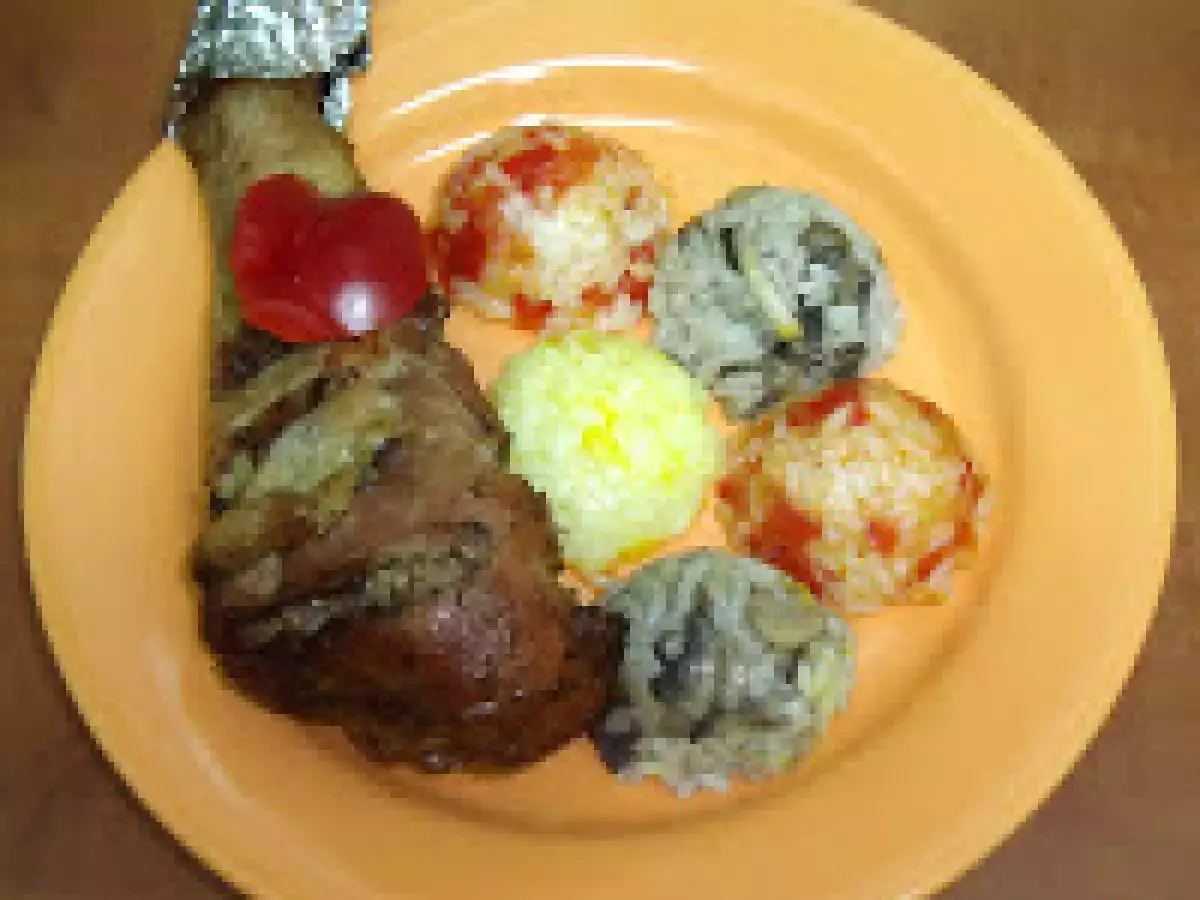 Pulpe de curcan la cuptor cu orez surpriza (2 persoane)