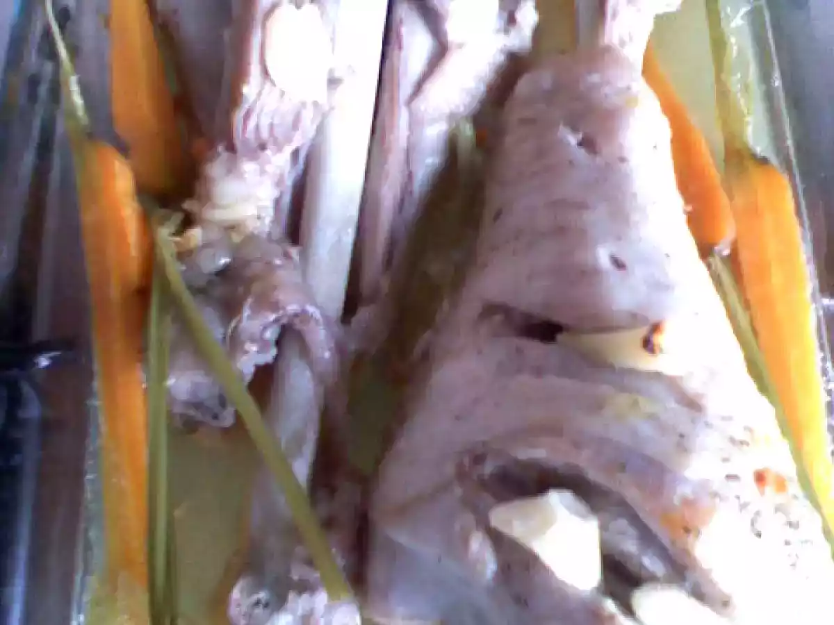 Pulpe de curcan la cuptor impanat cu usturoi