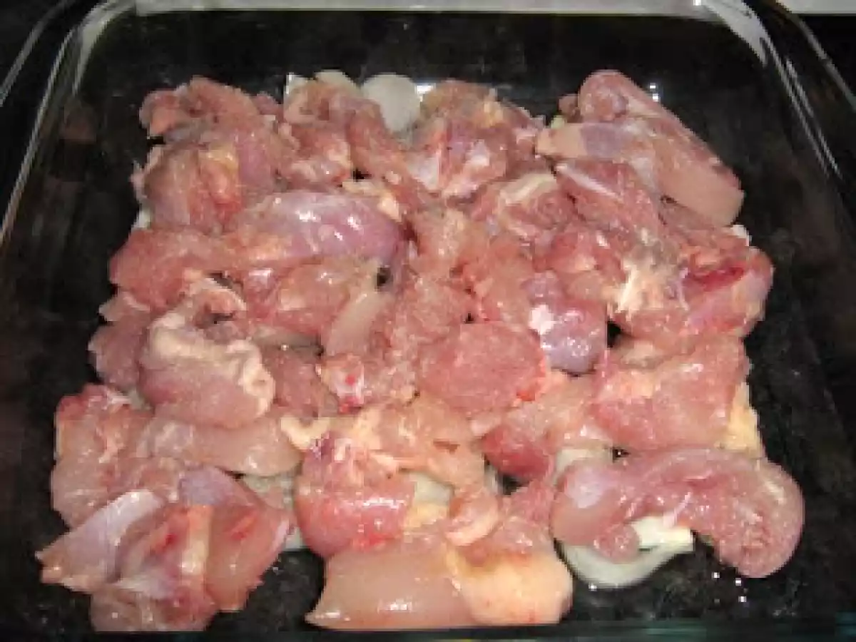 Pulpe de pui cu ciuperci la cuptor si mamaliguta - poza 3