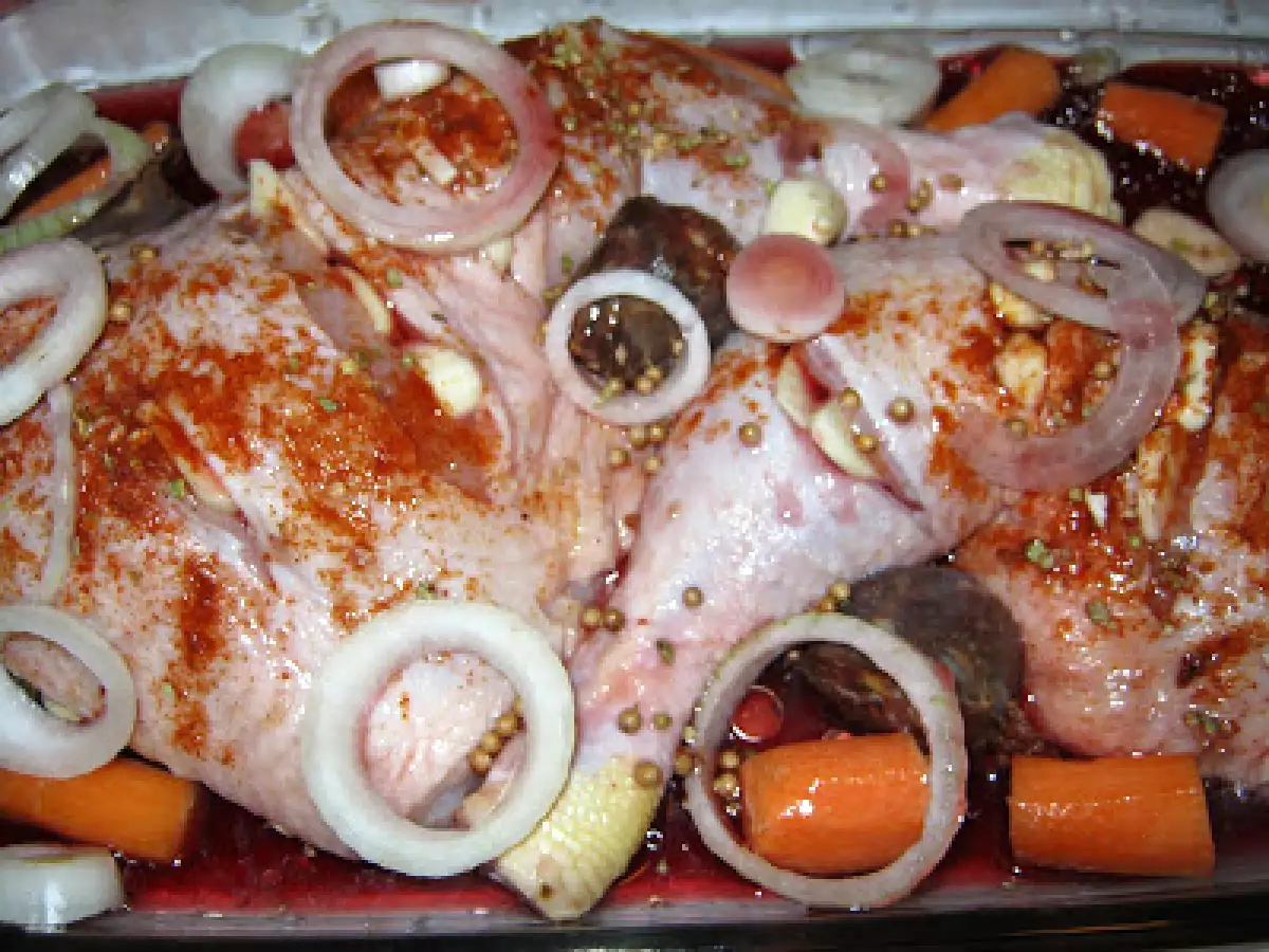 Pulpe de pui la cuptor în vin rou - poza 3