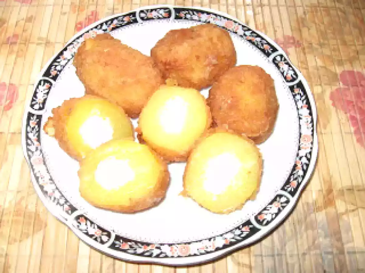 Pulpe de pui pane cu cartofi umpluti pane si friganele - poza 3