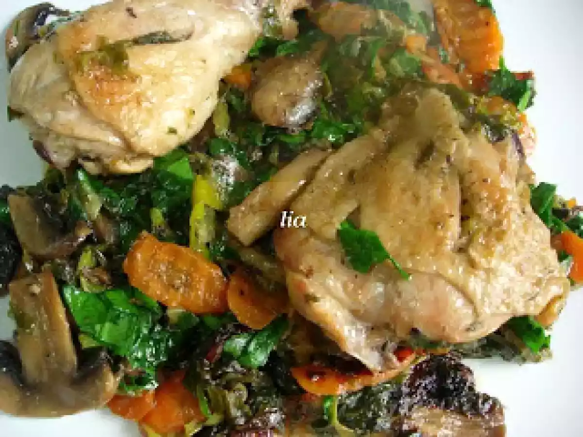 Pulpe de pui, pe pat de legume cu leurda - poza 2