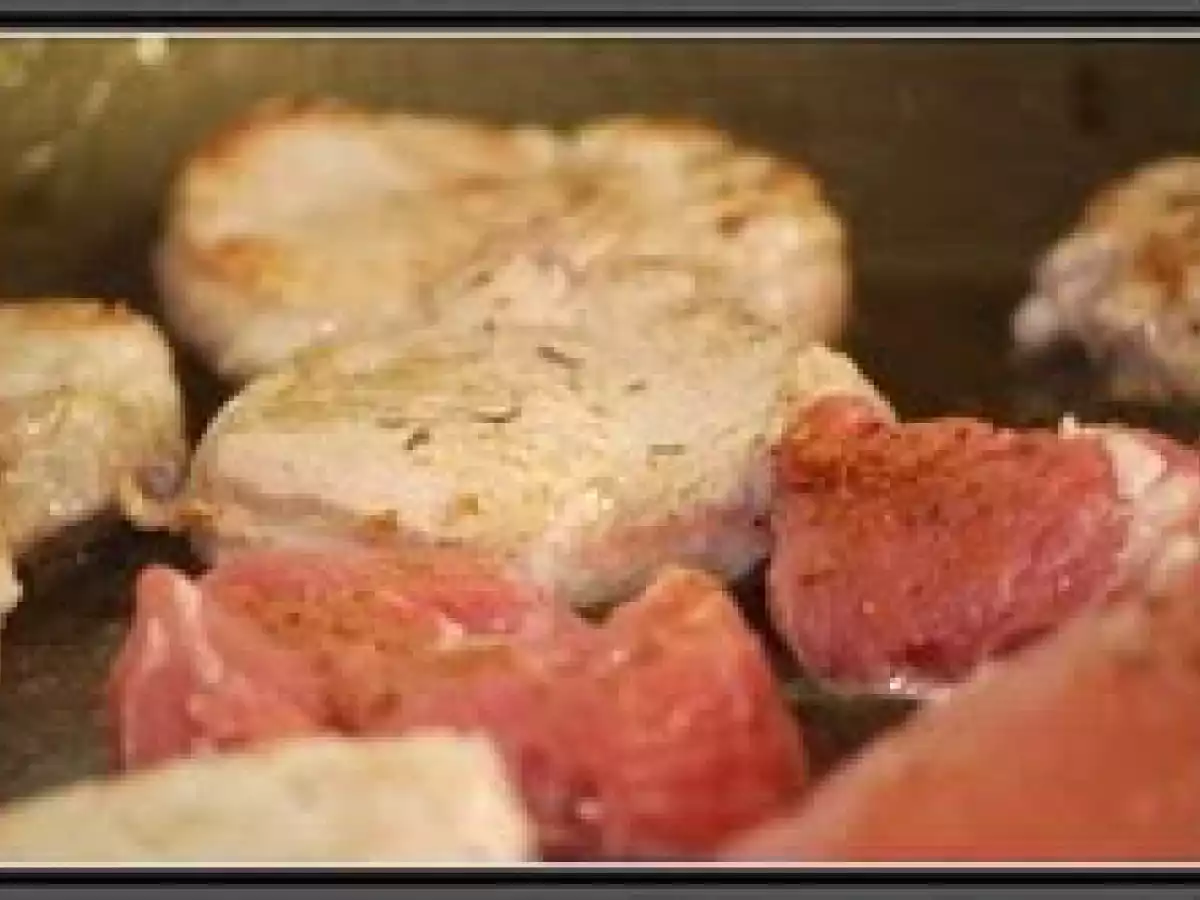 Purcel cu sos de struguri - poza 5