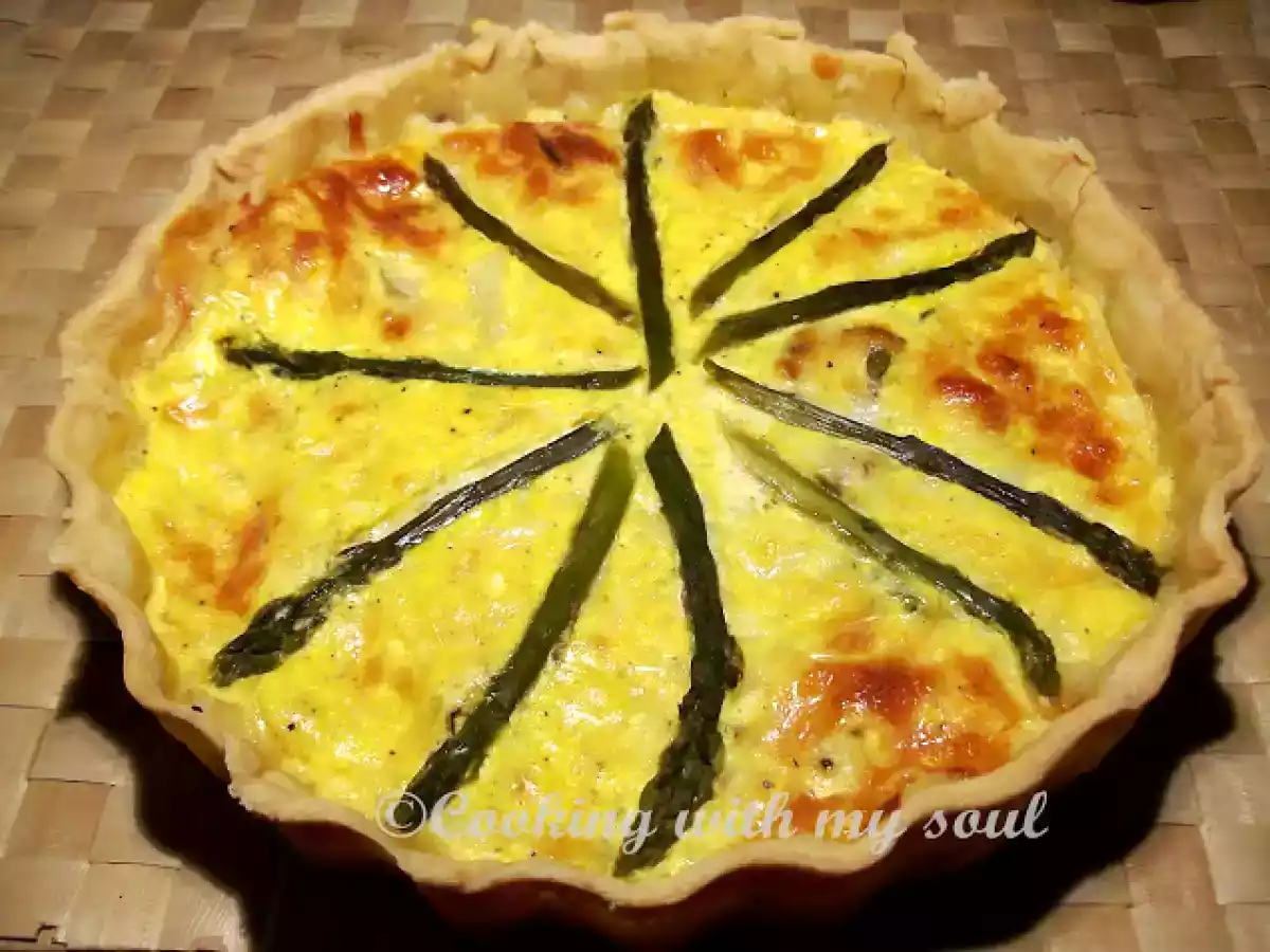 Quiche cu sparanghel (Asparagus quiche)