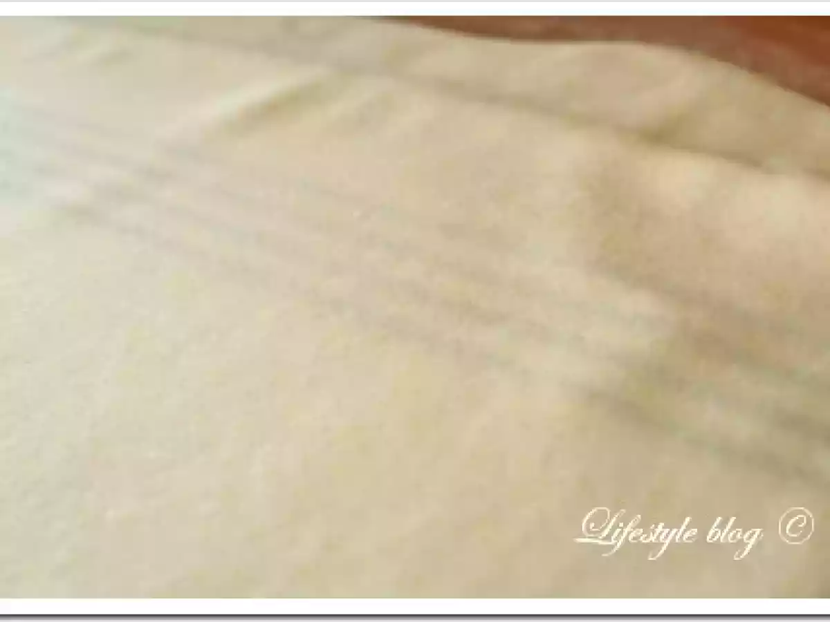 Rafinament vienez: strudel cu mere si sos de vanilie - poza 12