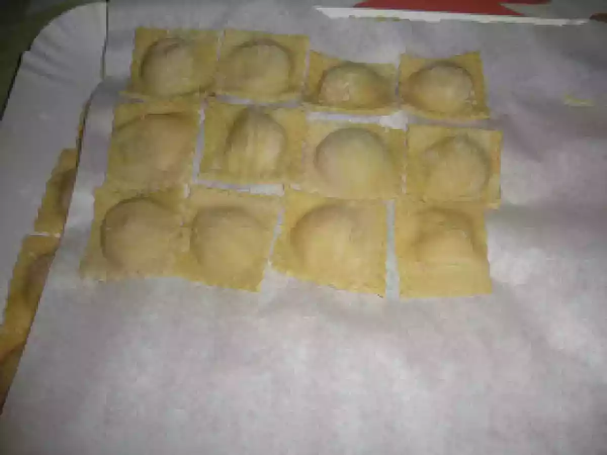Ravioli cu umplutura de peste