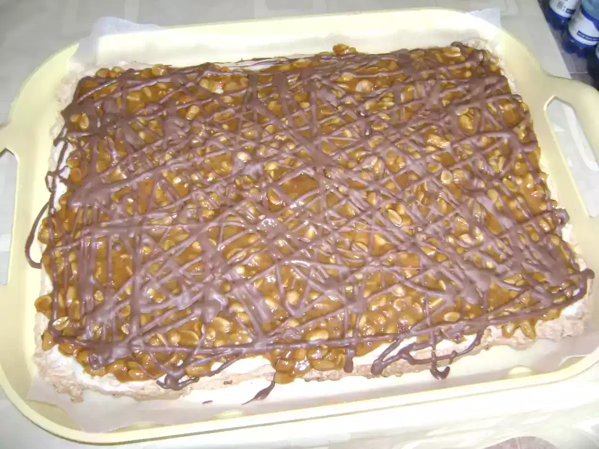 RETETA DIN BANAT PRAJITURA SNICKERS - poza 2