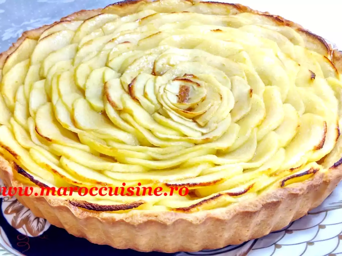 Reteta tarta de mere - Reteta video