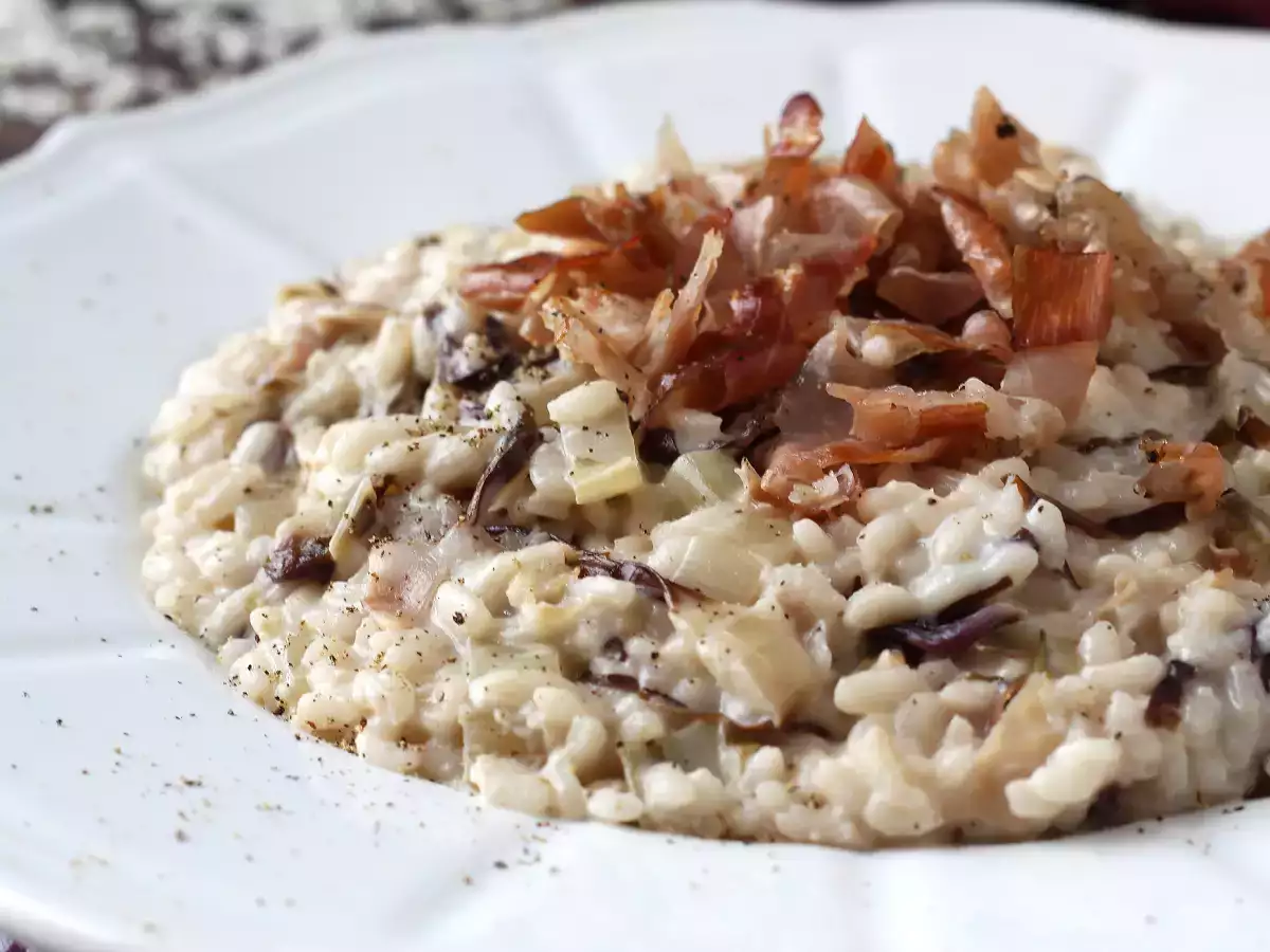 Risotto cremos și gustos cu radicchio, bacon și cremă de brânză - poza 2