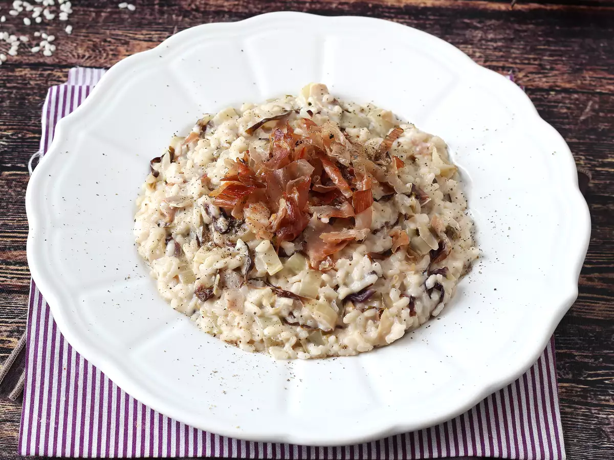 Risotto cremos și gustos cu radicchio, bacon și cremă de brânză - poza 6