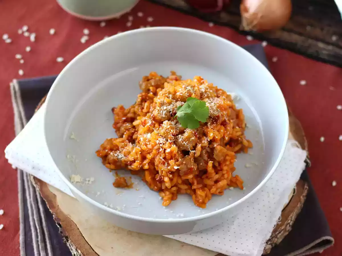 Risotto cu cârnați 'nduja, preparatul perfect pentru iubitorii de condimente! - poza 5