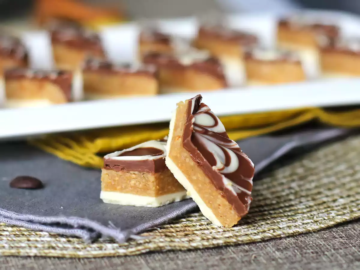 Rkhama, dulcele marocan cu arahide și ciocolată-fără coacere