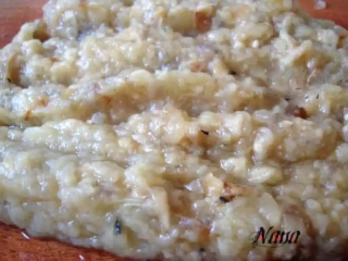 ROSII UMPLUTE CU VINETE - poza 2