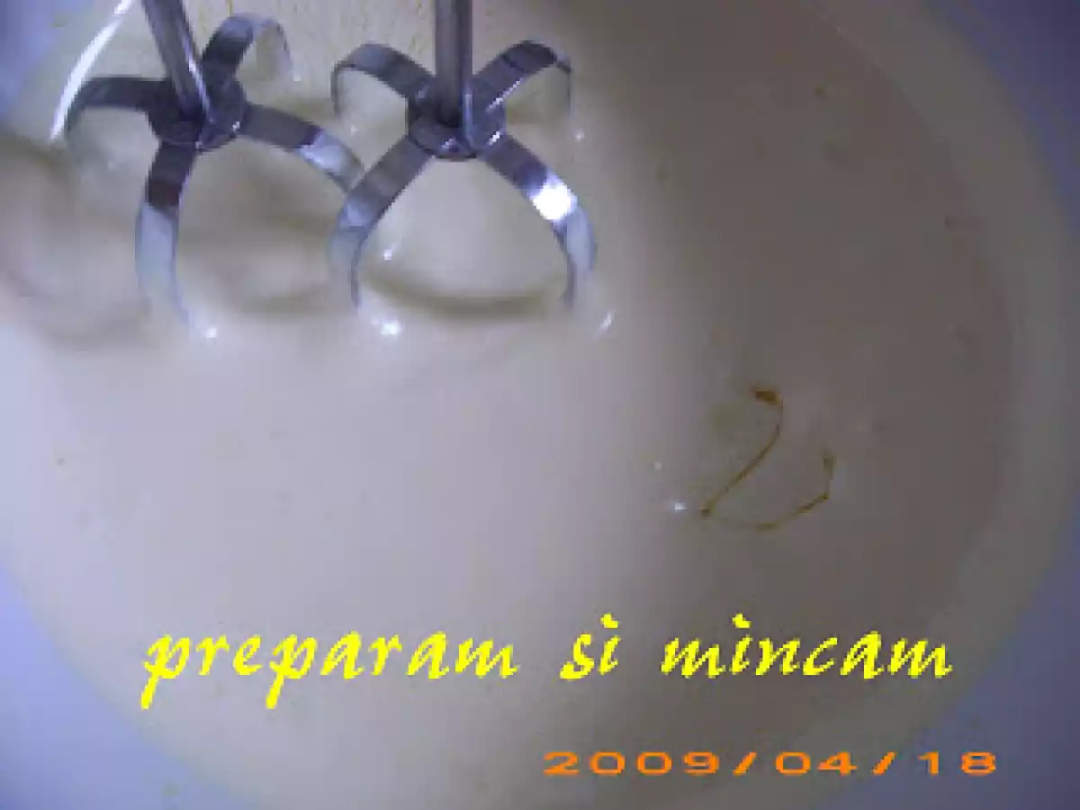 Rulada cu capsuni si crema pasticcera - poza 4