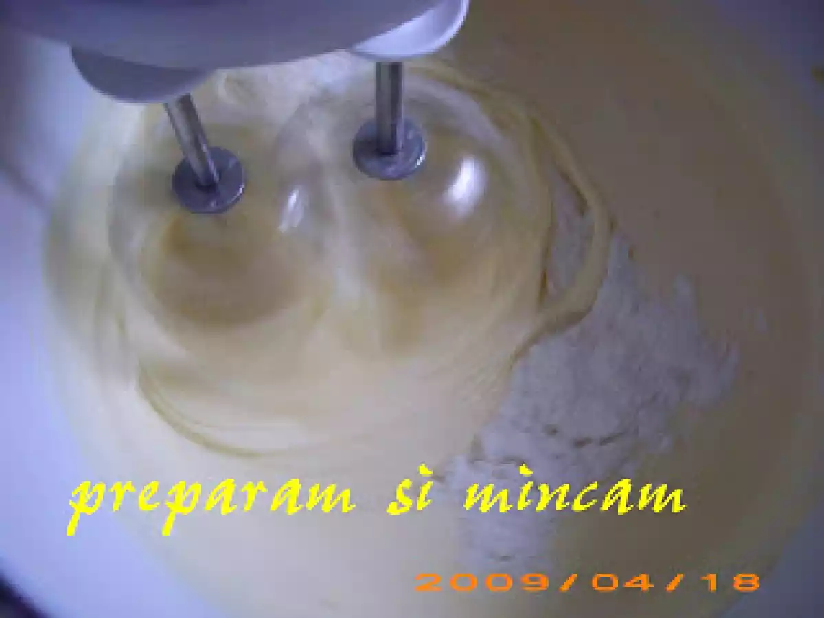Rulada cu capsuni si crema pasticcera - poza 5