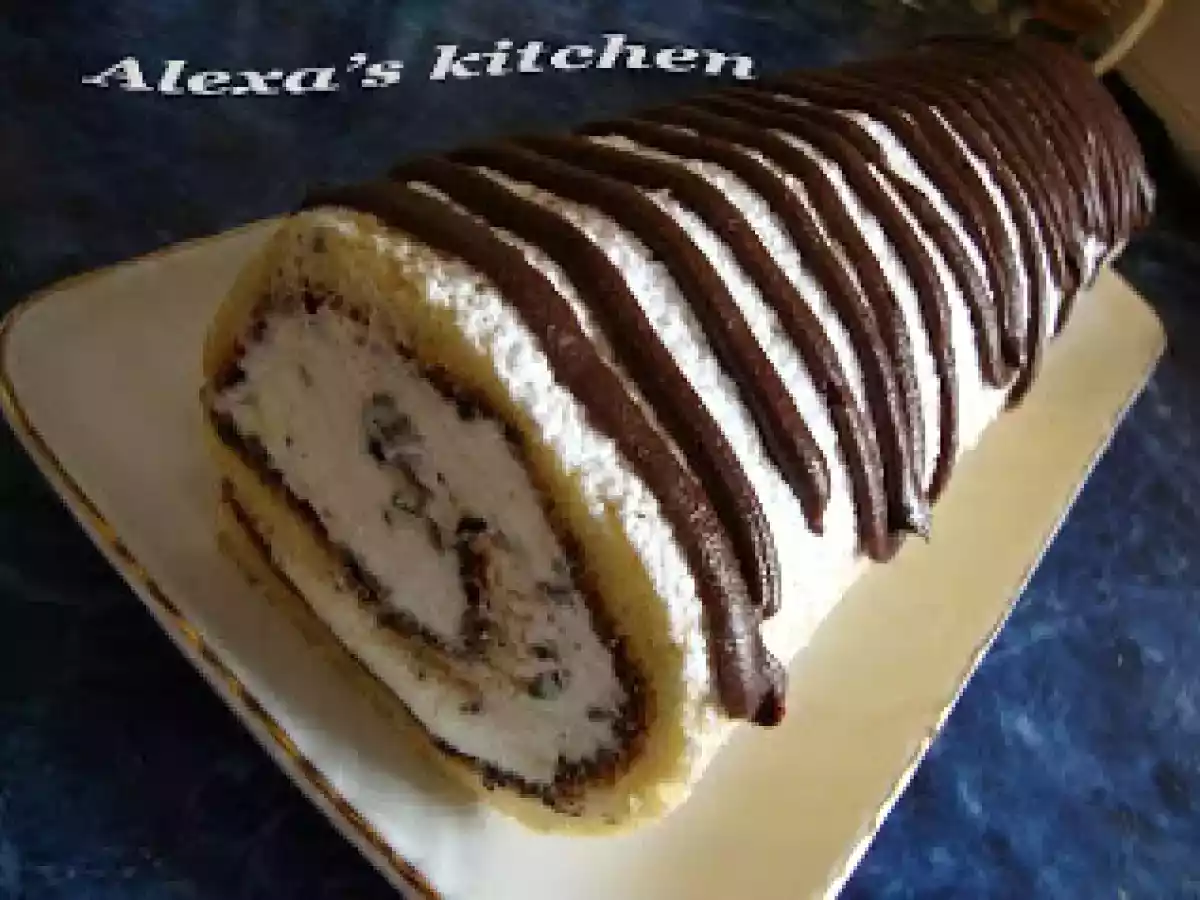 Rulada cu crema de vanilie - poza 2