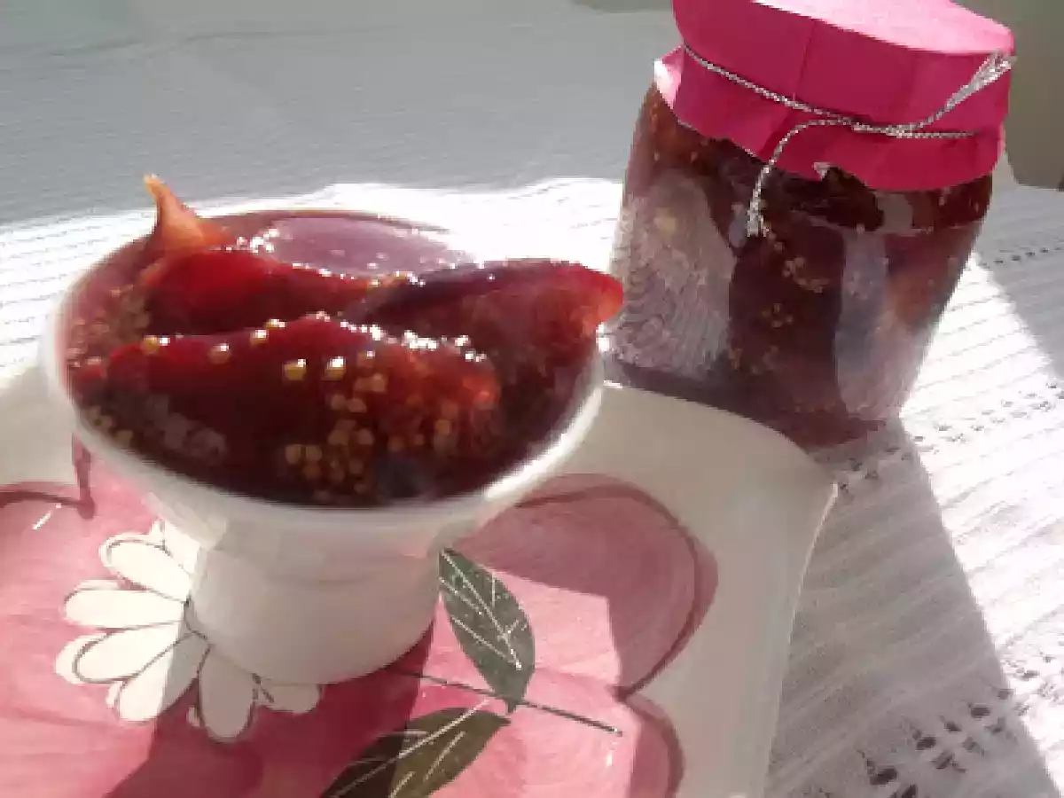 Rulada cu dulceata de smochine