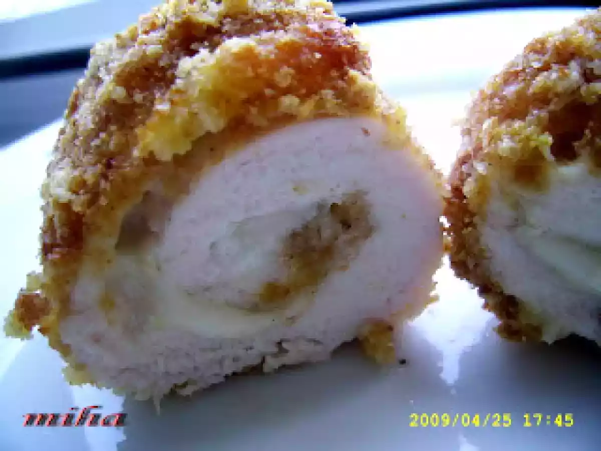 Rulada de pui cu cascaval