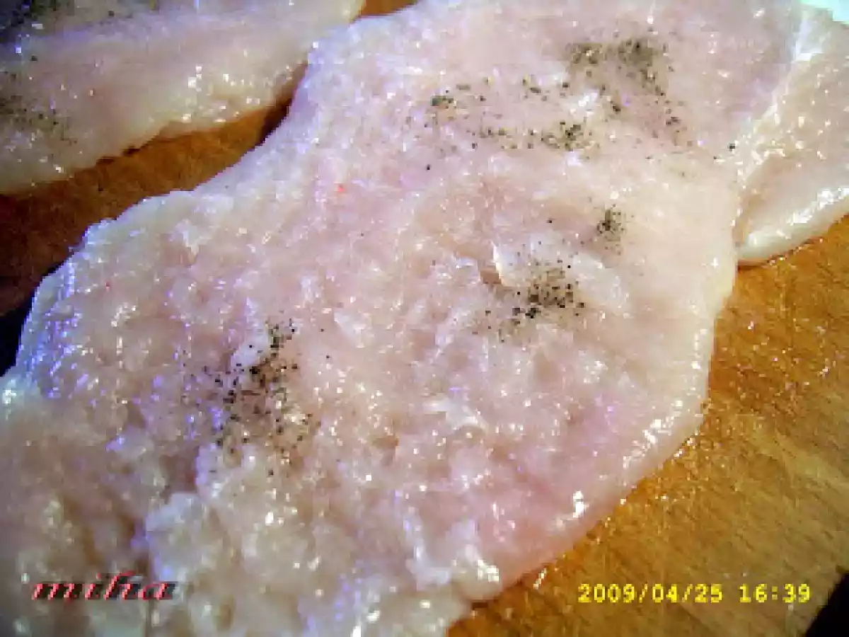 Rulada de pui cu cascaval - poza 2