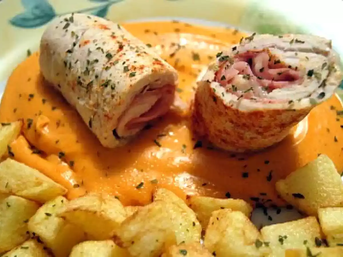 Rulada de pui cu sunca si cascaval - poza 3