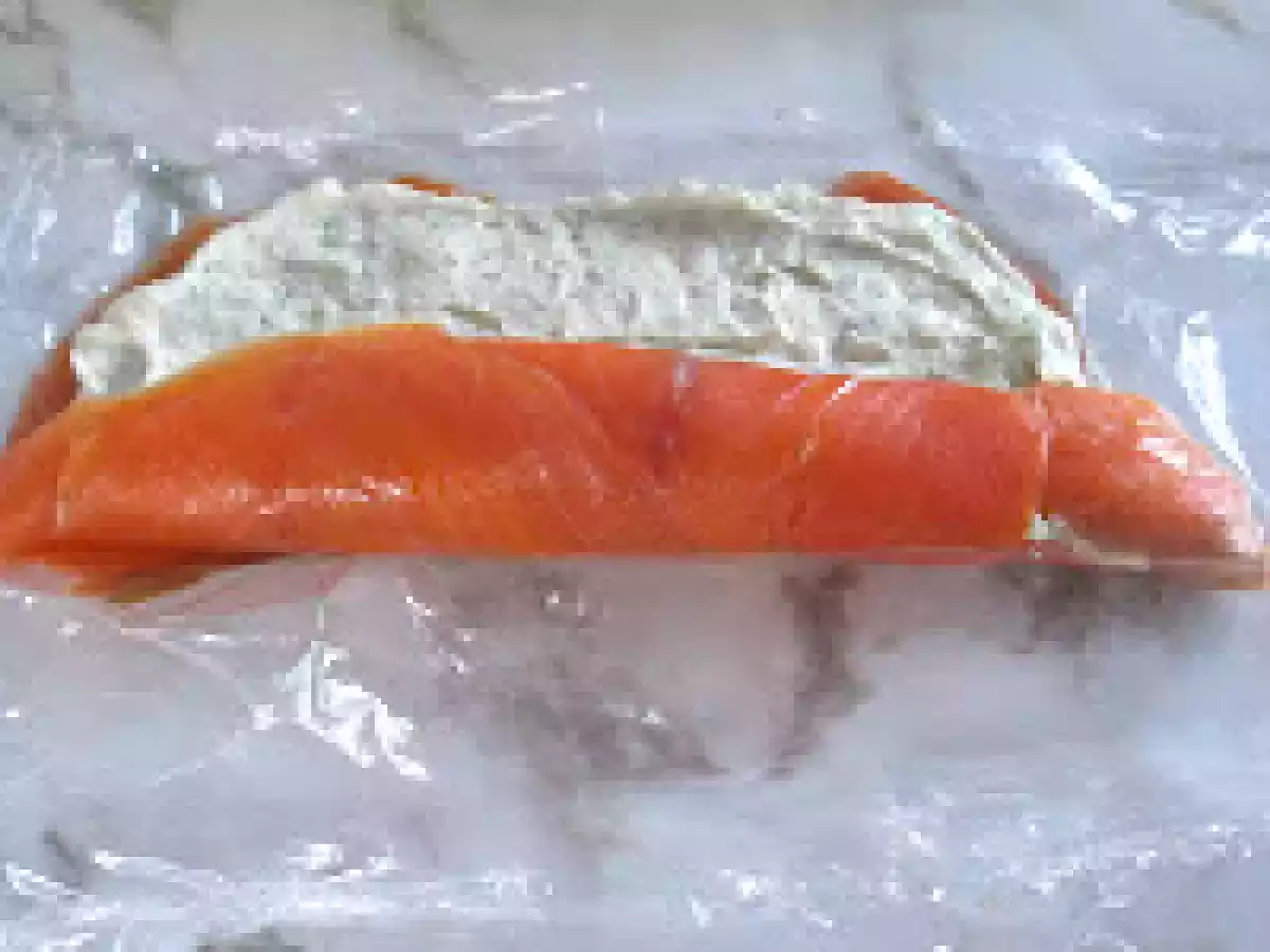 Rulada de somon afumat - poza 4