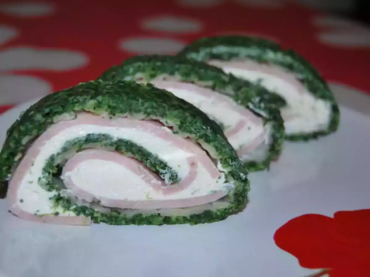 Rulada de spanac cu sunca si branza