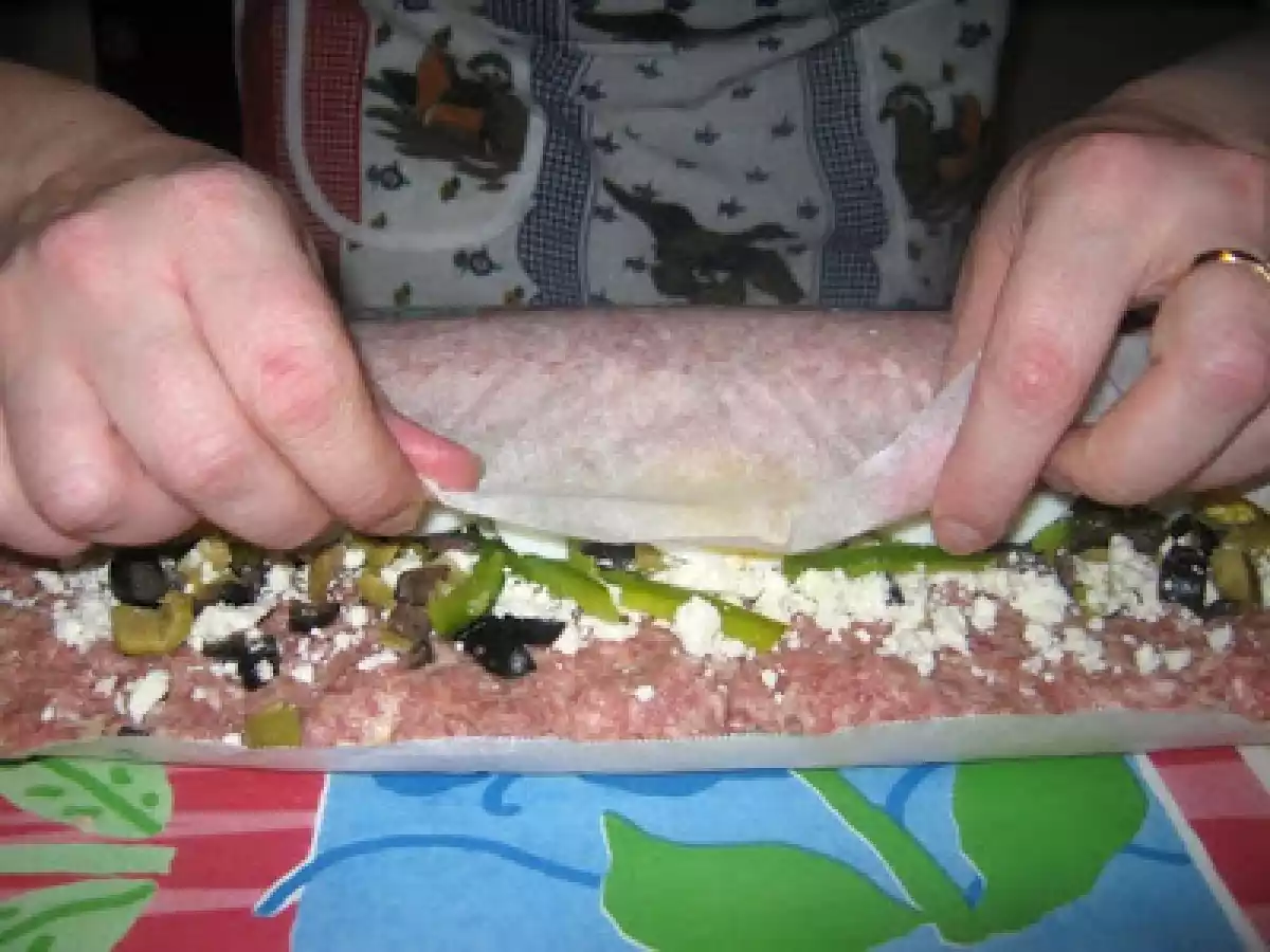 Rulada din carne tocata - poza 2