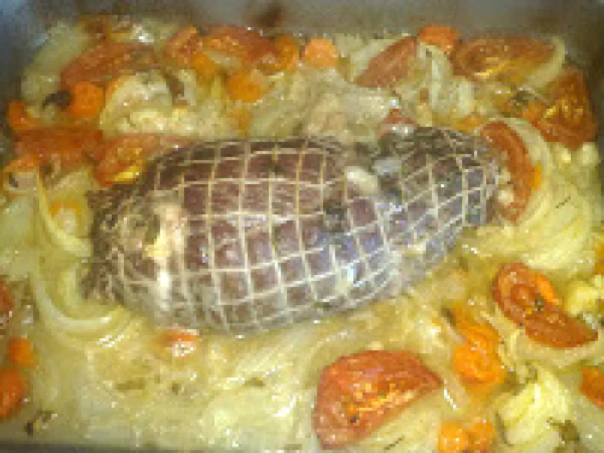 Rulada din muschi de vita cu sos de legume - poza 9