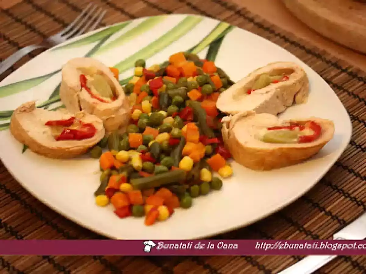 Rulada din piept de pui - poza 2