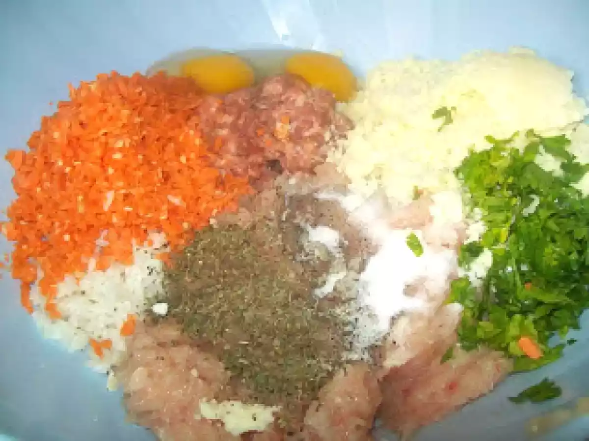 Rulada din piept de pui tocat - poza 2