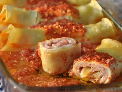 Rulade din foi de lasagne cu mortadella si mozzarella - poza 2