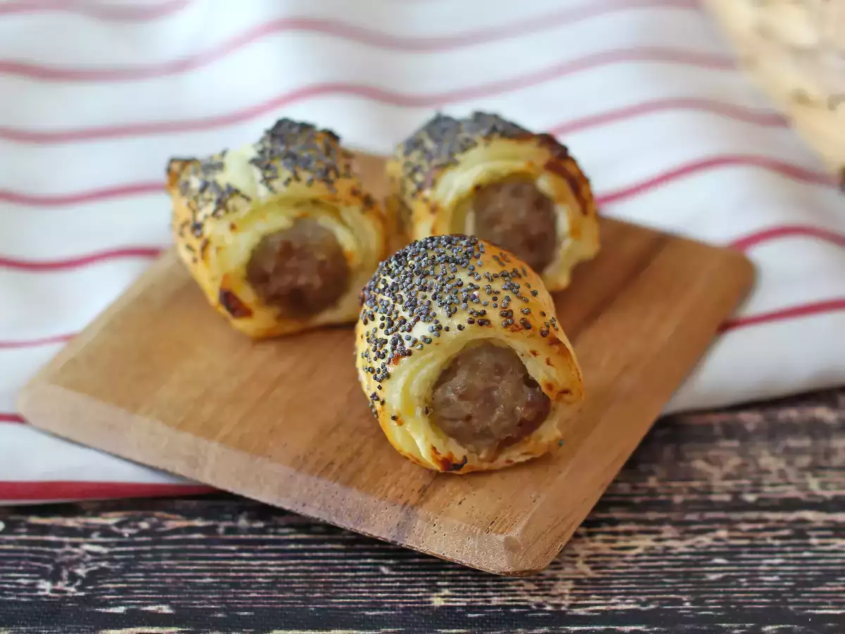 Rulou cu cârnați și brânză la friteuza cu aer cald - poza 2