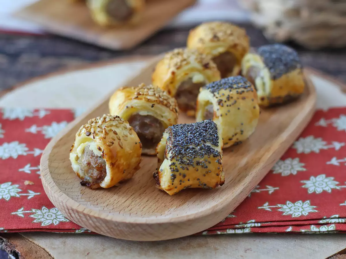 Rulou cu cârnați și brânză la friteuza cu aer cald - poza 6