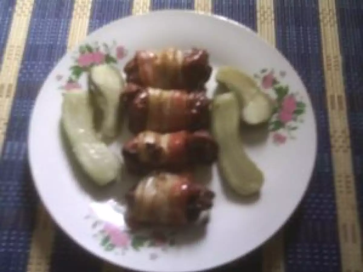 RULOURI DE FICATEI DE PASARE CU BACON - poza 2