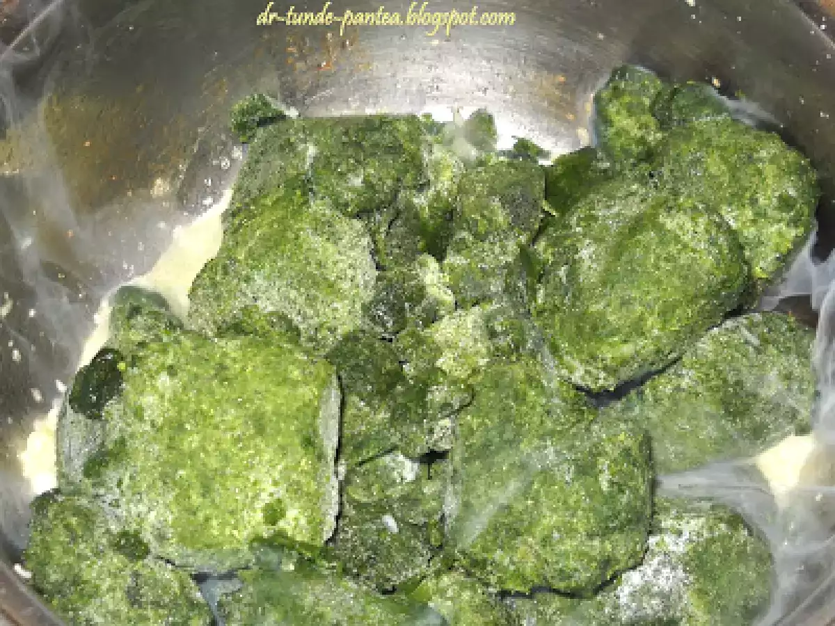 Rulouri de ou cu spanac - poza 3