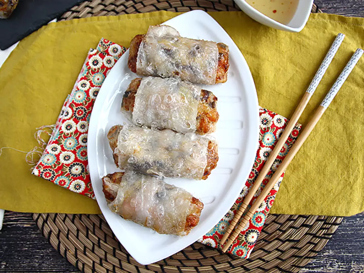 Rulouri de primăvară cu creveți și ciuperci - poza 5