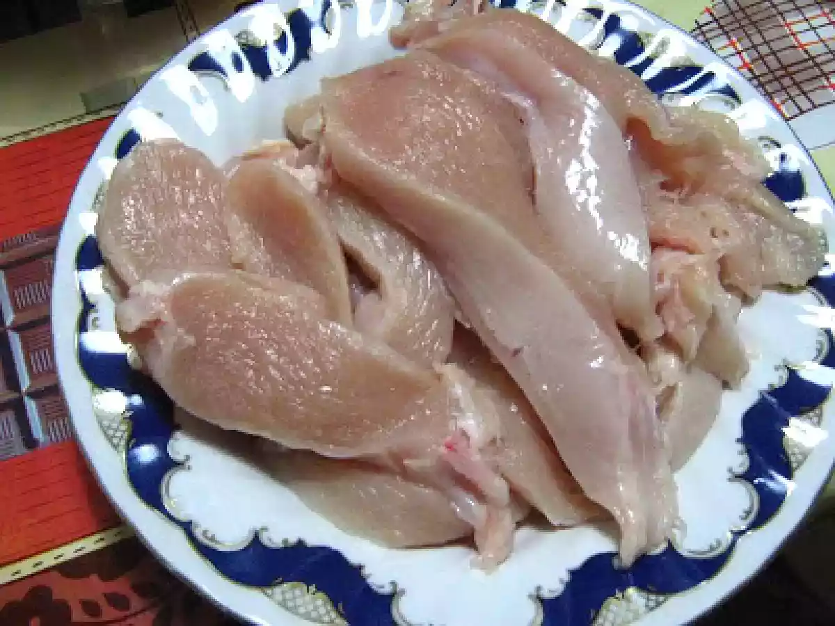 Rulouri de pui cu sos de rosii si broccoli - poza 14